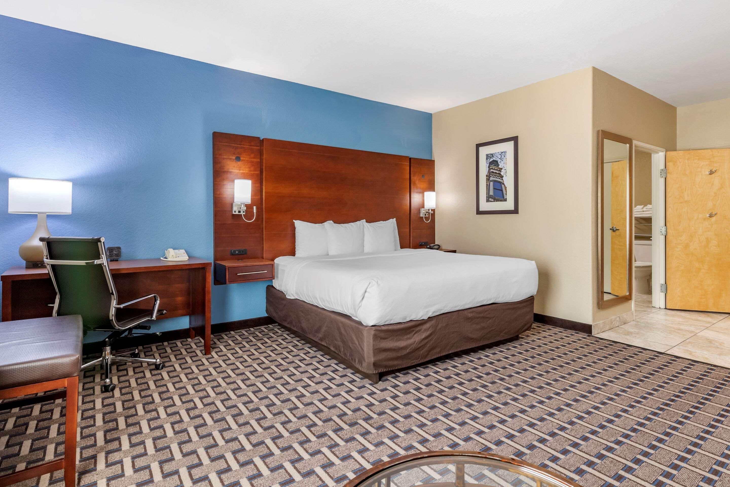 Hotel Comfort 3*